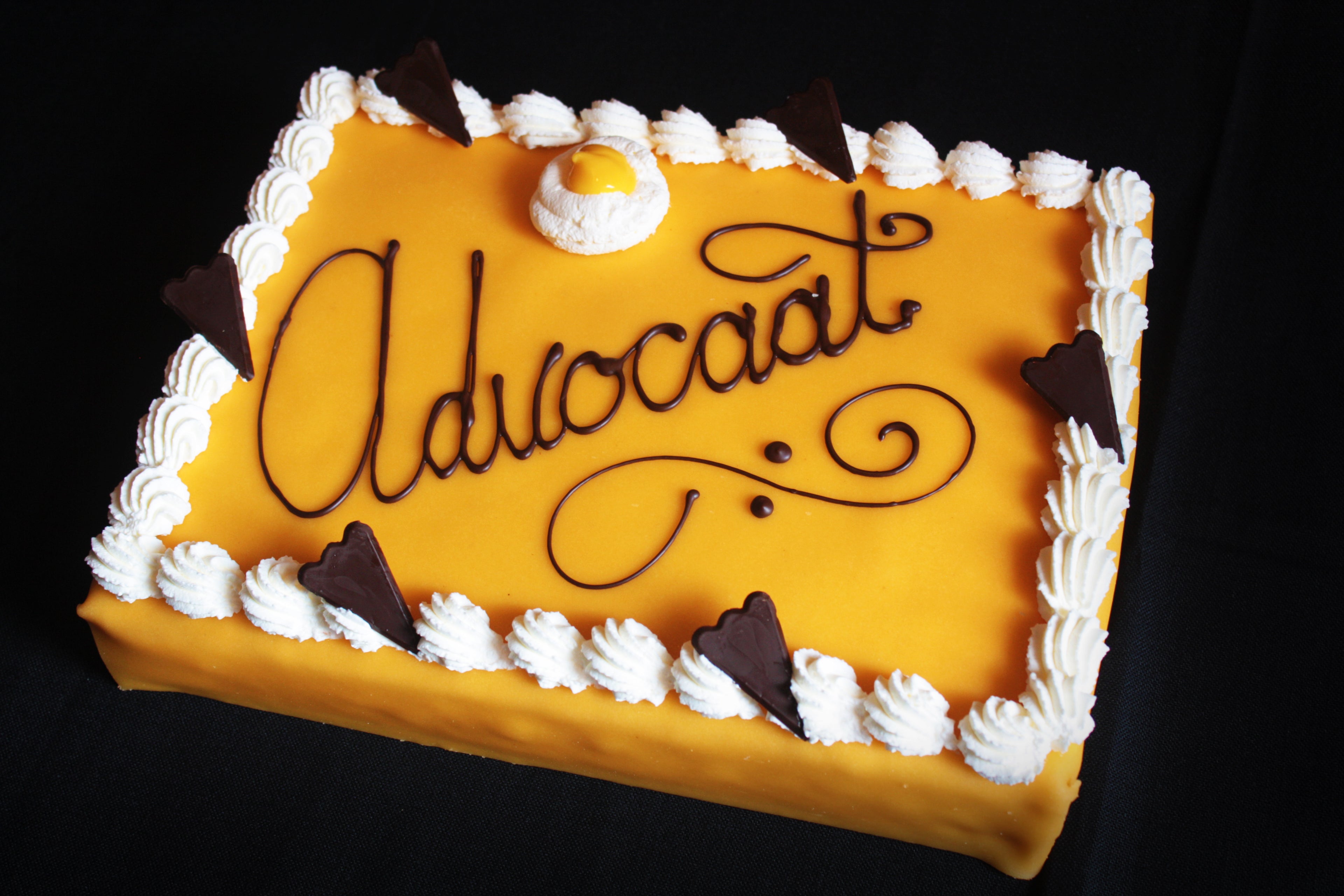 Advocaat taart met marsepein