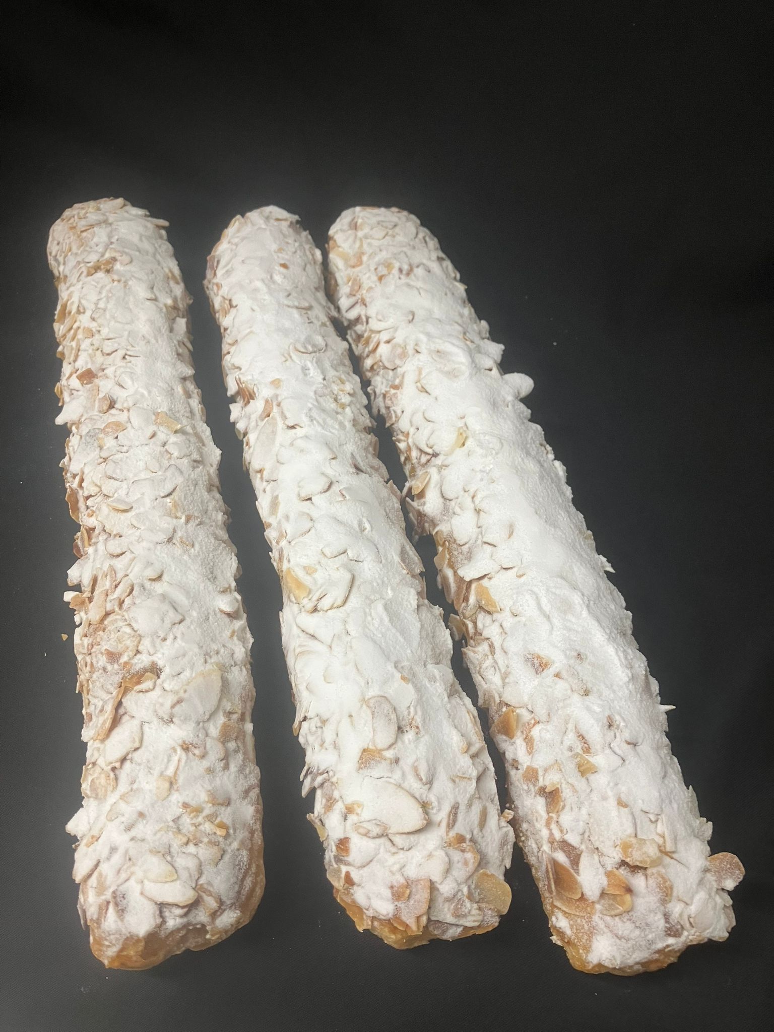 Amandelstaaf met amandelschaafsel